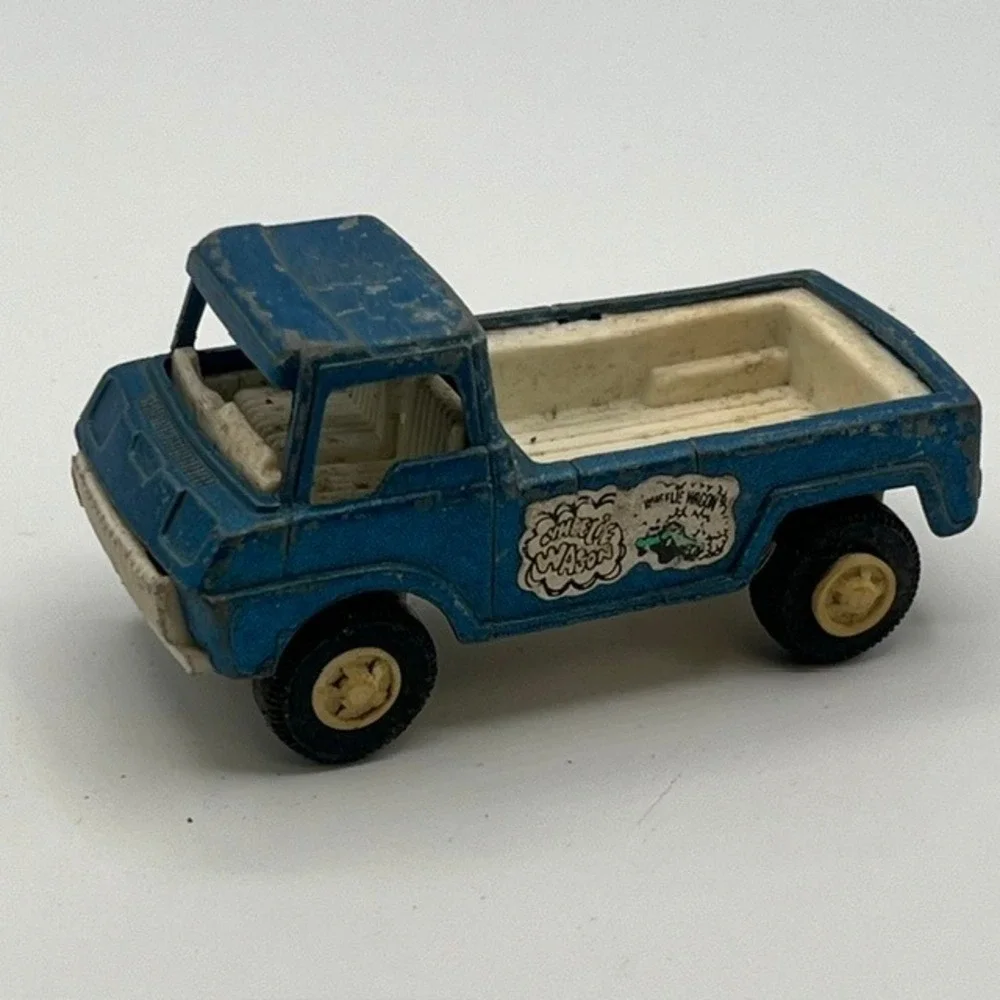 Vintage 1969 Tootsietoy Pick-Up Truck Blue Die-Cast Made in USA Wheels Wagon